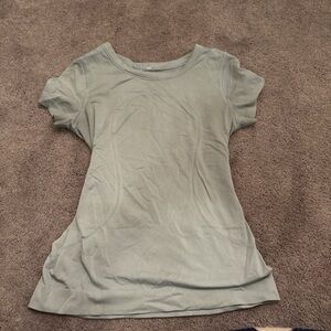 LULULEMON blue shirt